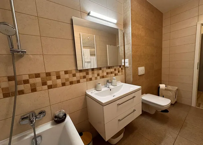 Apartment Nu Rezervati, Va Rog *