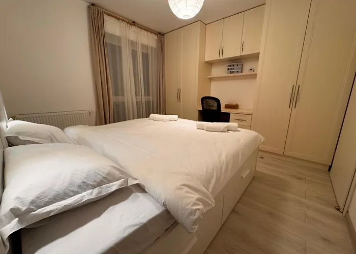 Nu Rezervati, Va Rog Apartment Brasov